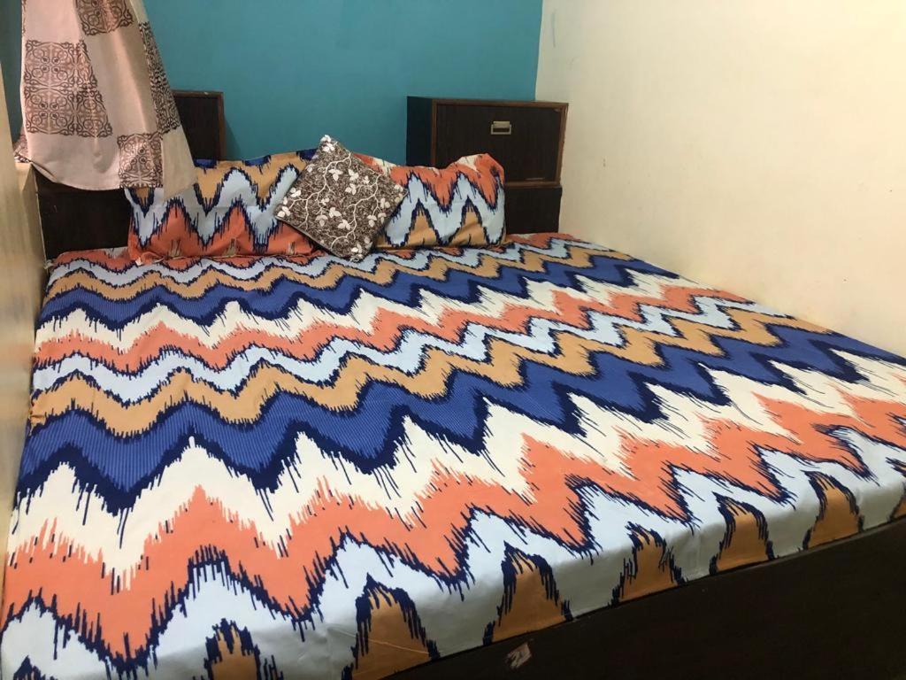 New Yanti Guest House Ujjain Eksteriør bilde